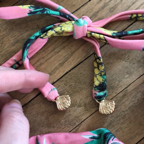 Wildfox pineapple ruffle swim top - Picture 2 of 8